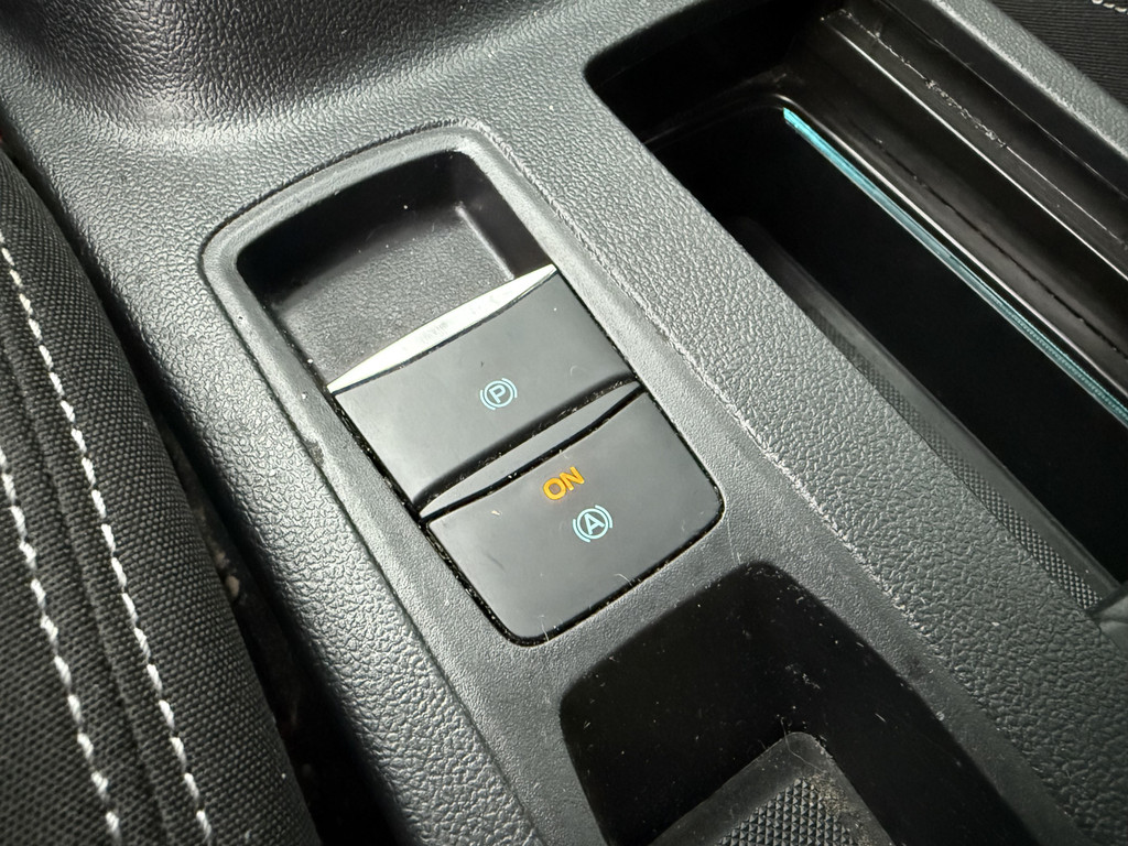 Ford FOCUS Wagon (N313LK) met abonnement