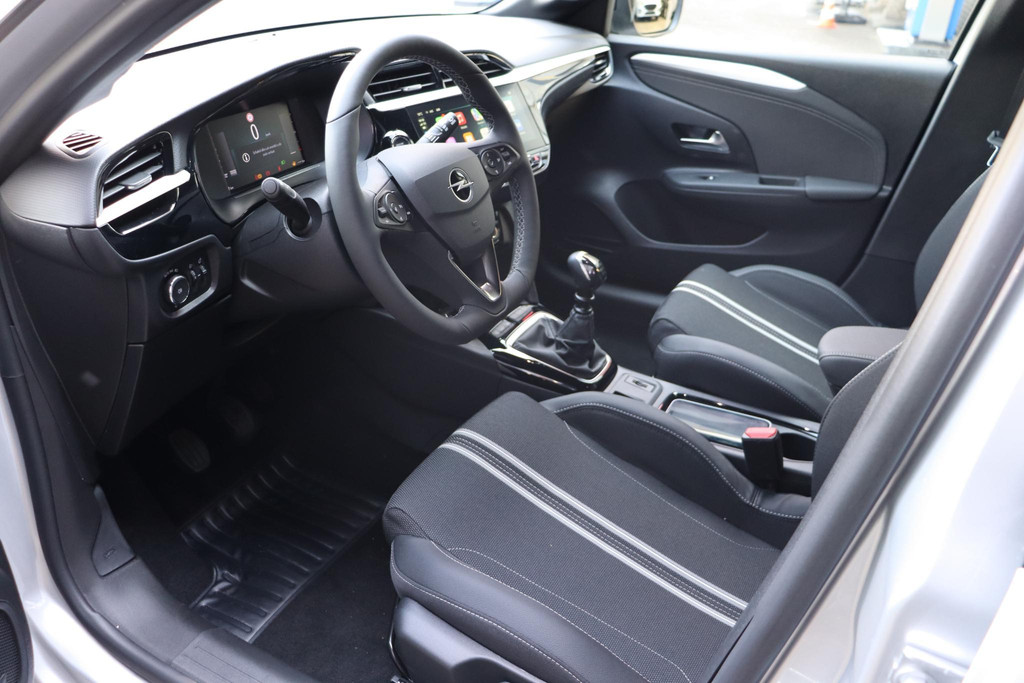 Opel Corsa (KDS27V) met abonnement