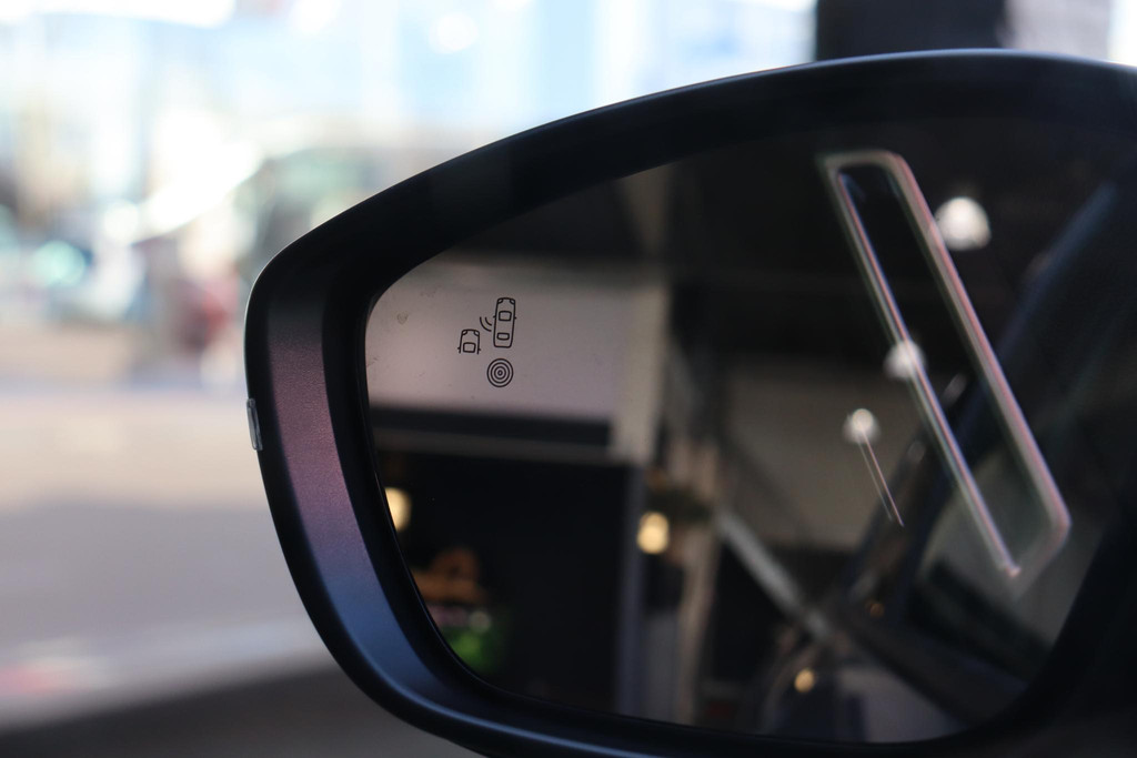 Peugeot 208 (KDP37V) met abonnement