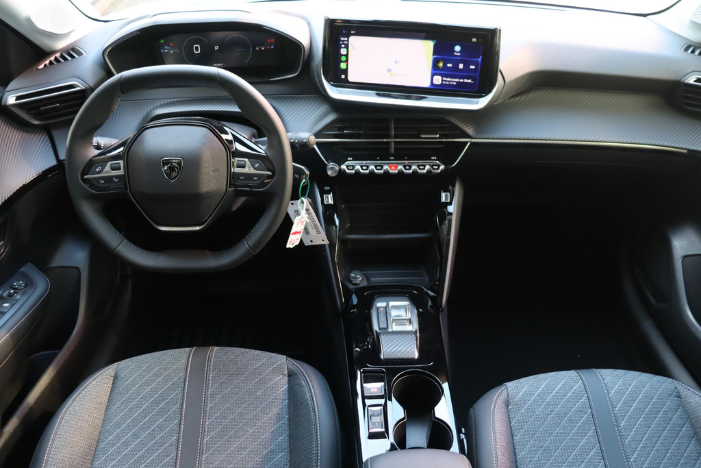 Peugeot 208 (KDP42V) met abonnement