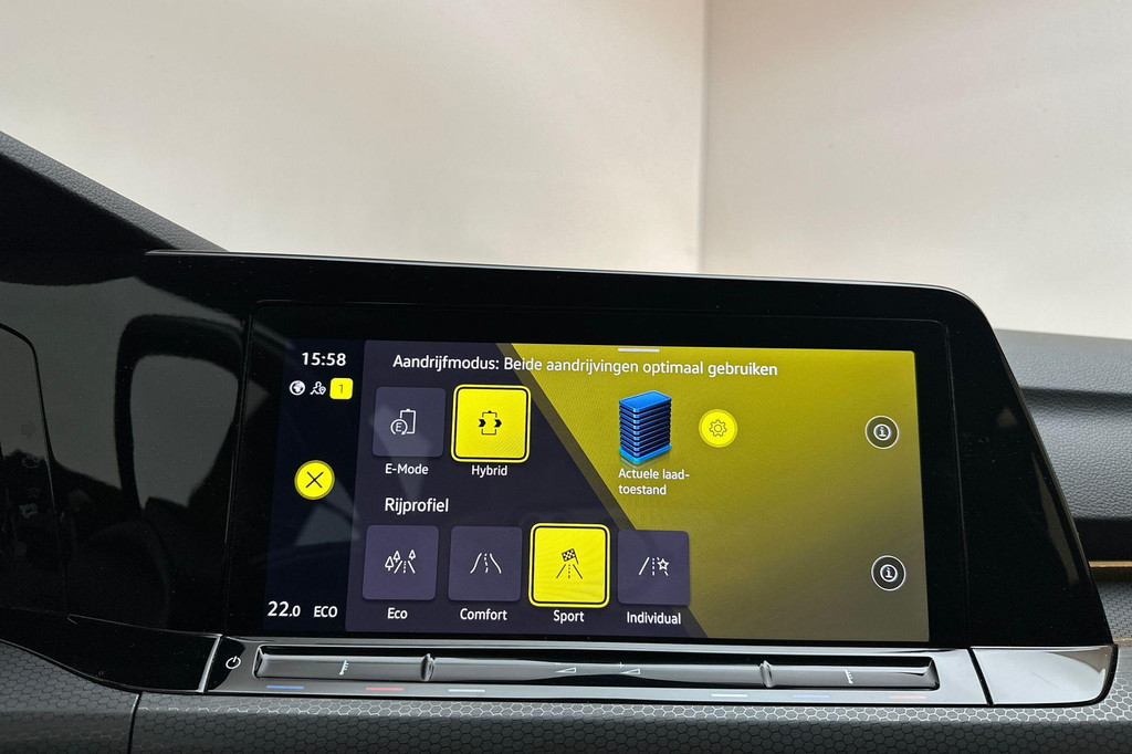 Volkswagen Golf GTE (R823LR) met abonnement