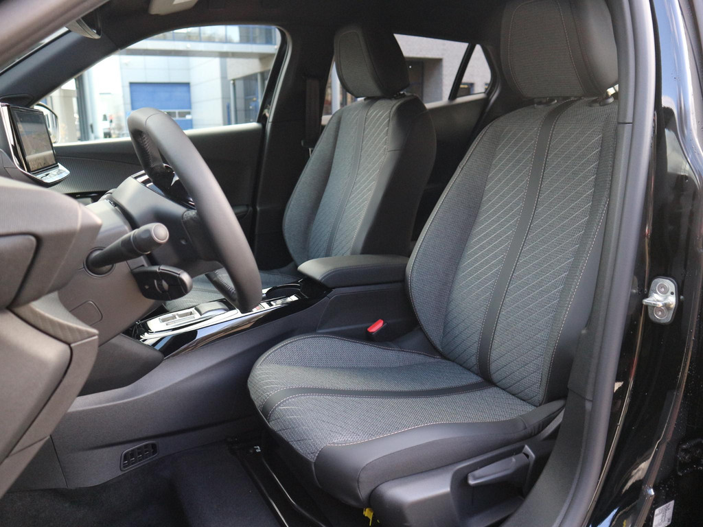 Peugeot 2008 (KDH08P) met abonnement