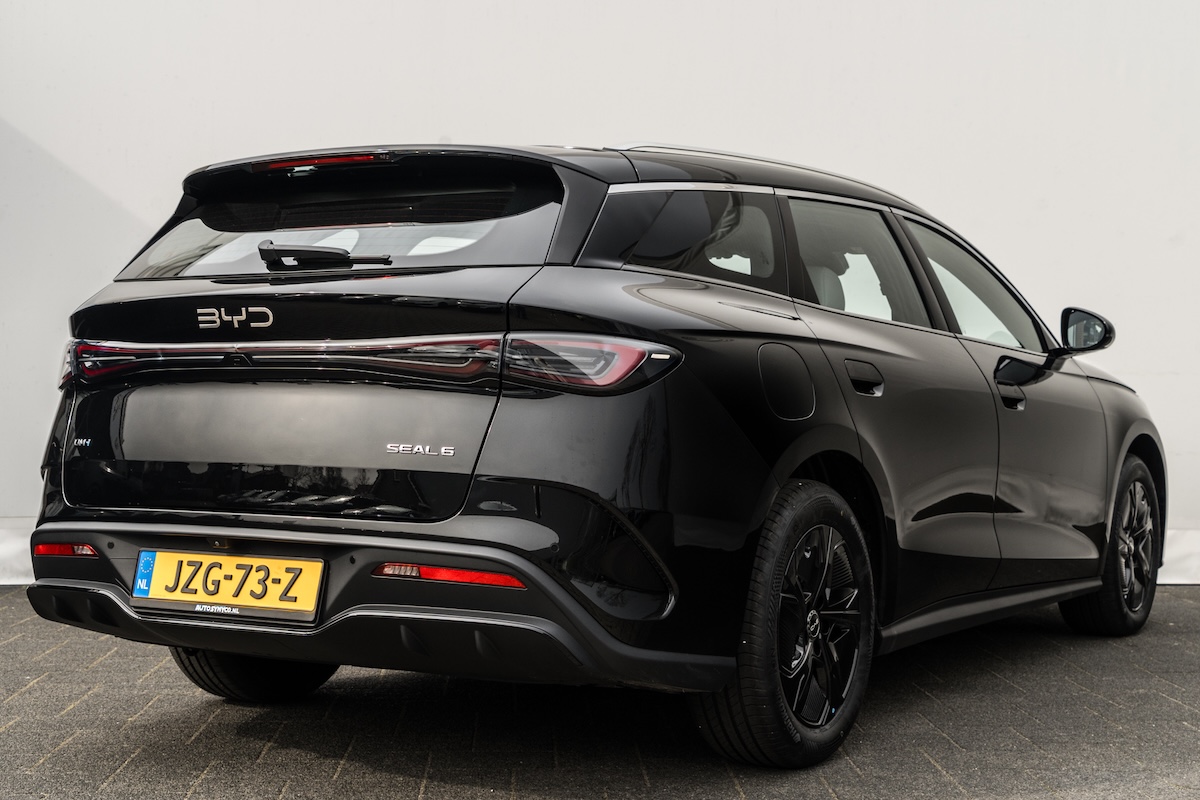 BYD SEAL 6 DM-I TOURING (JZG73Z) met abonnement