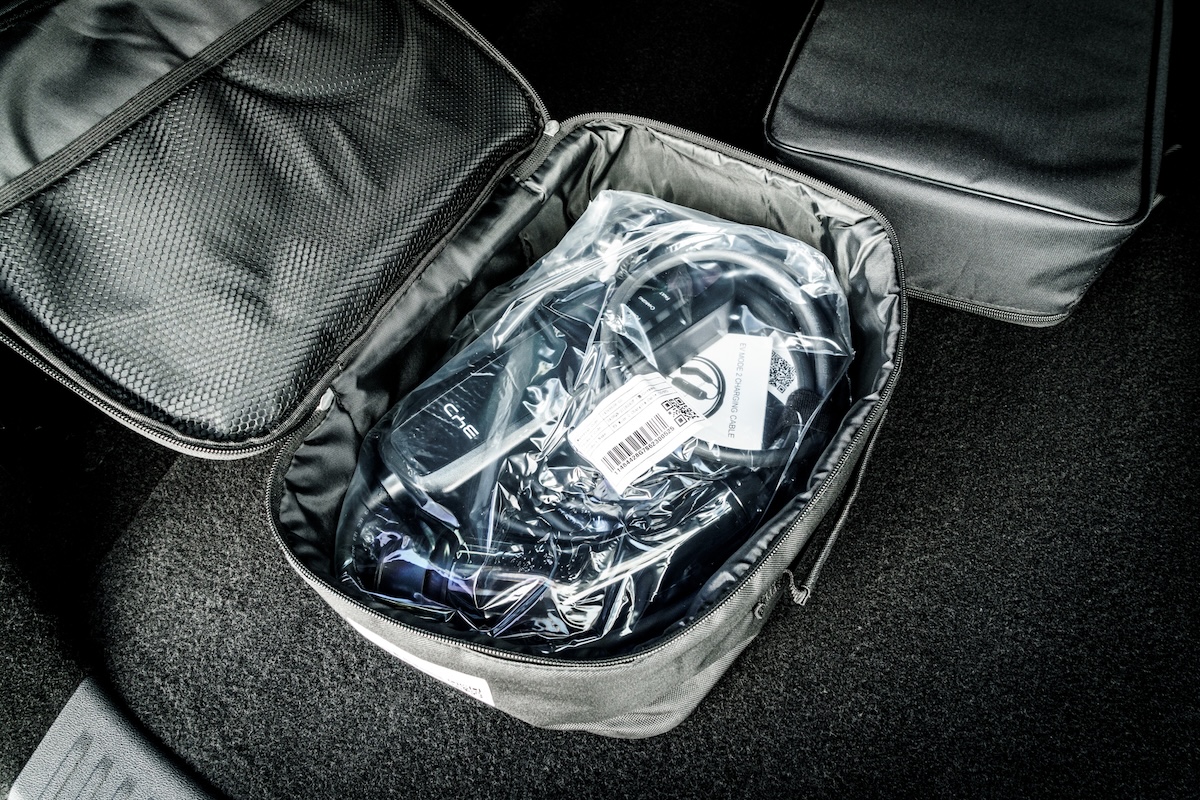 BYD SEAL 6 DM-I TOURING (JZG73Z) met abonnement