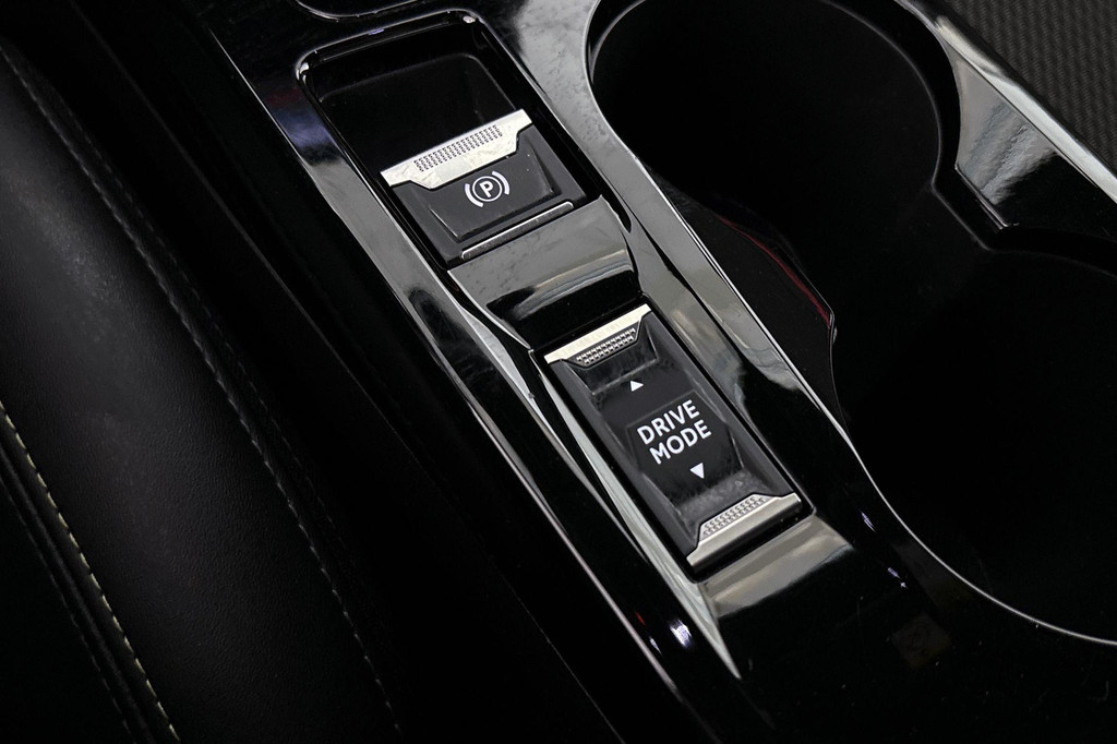 Peugeot 208 (HHB25H) met abonnement