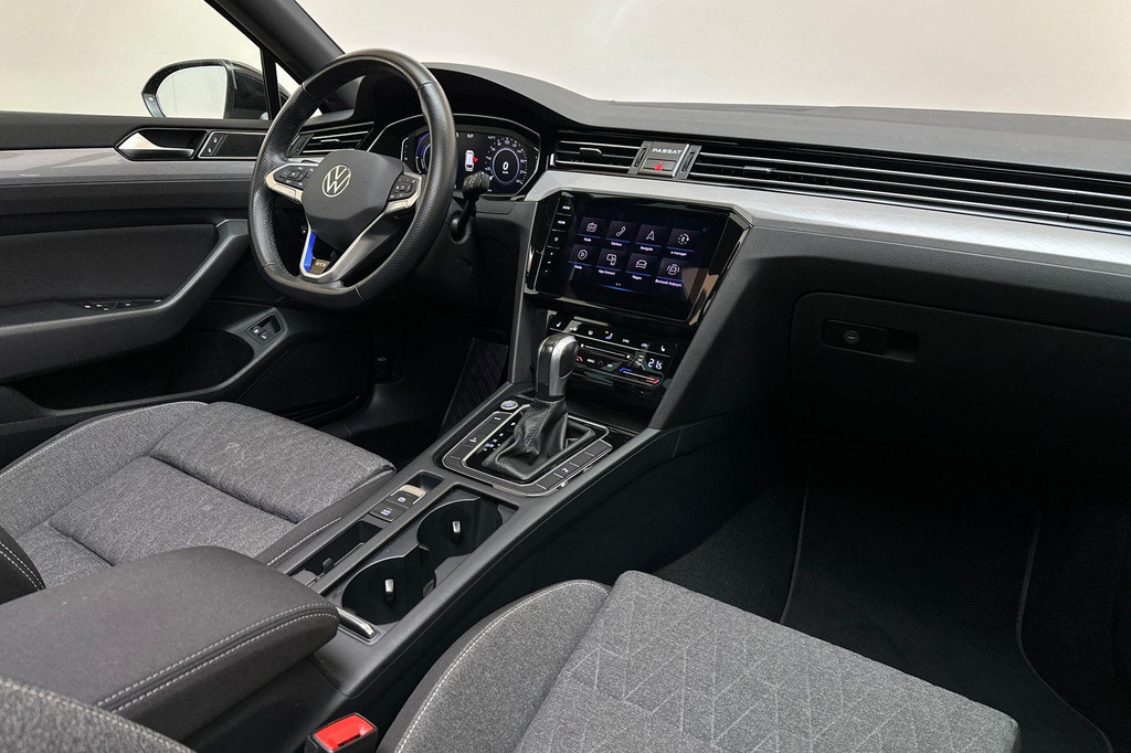 Volkswagen Passat (KDD69B) met abonnement