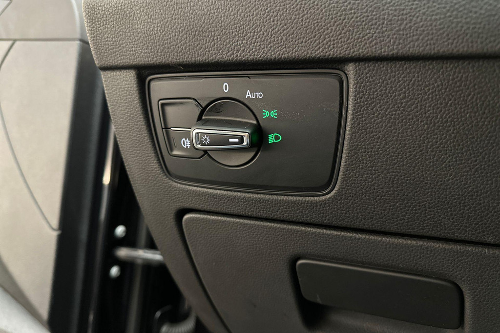 Volkswagen Passat (KDD69B) met abonnement