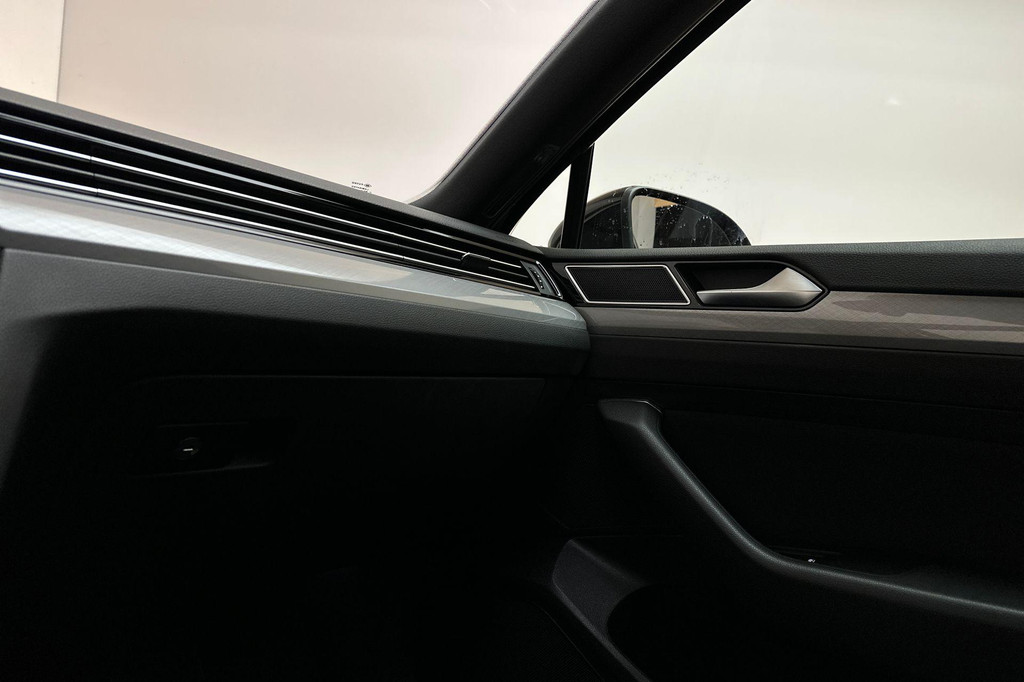 Volkswagen Passat (KDD69B) met abonnement