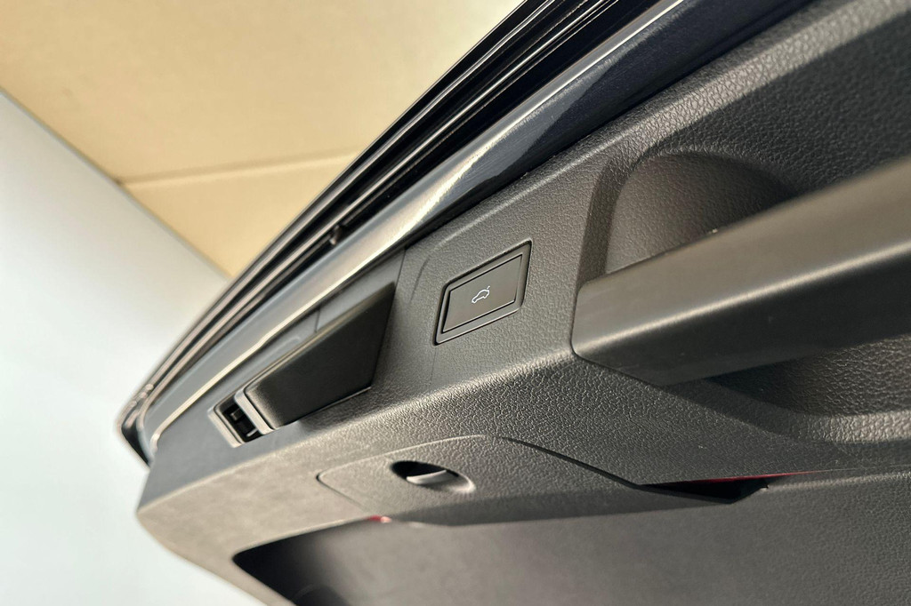 Volkswagen Passat (KDD69B) met abonnement