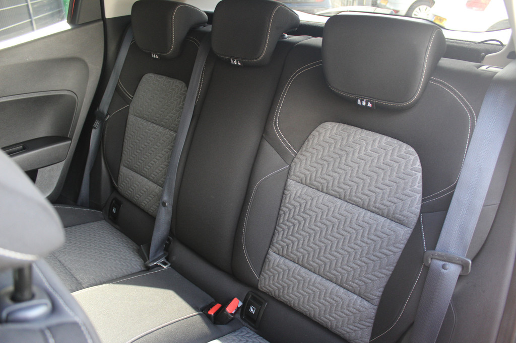 Renault Clio (S962FK) met abonnement