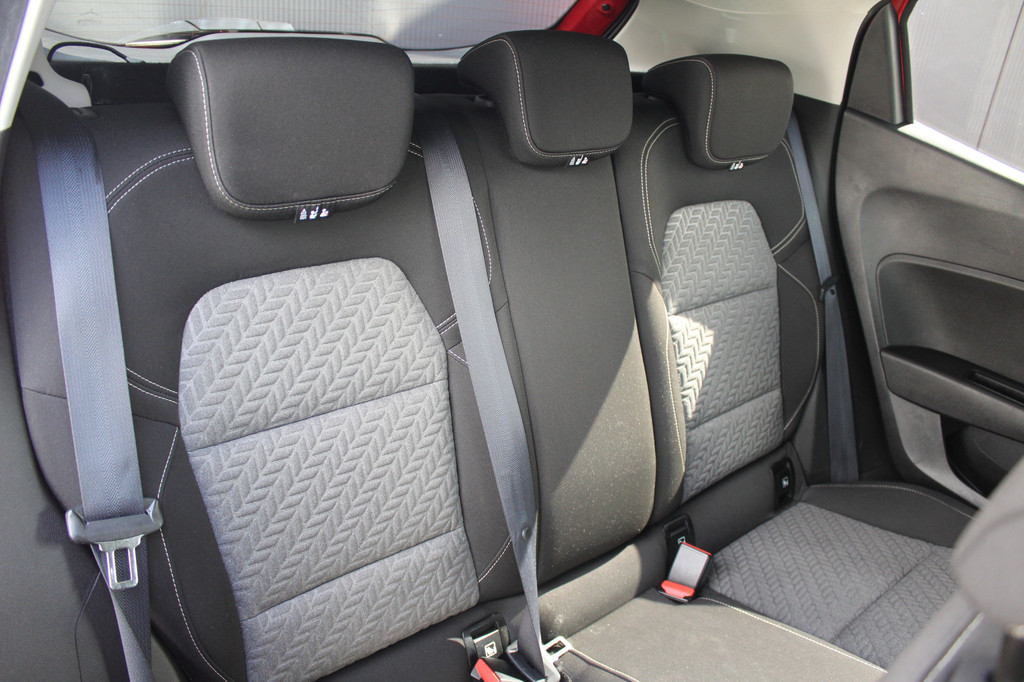 Renault Clio (S962FK) met abonnement