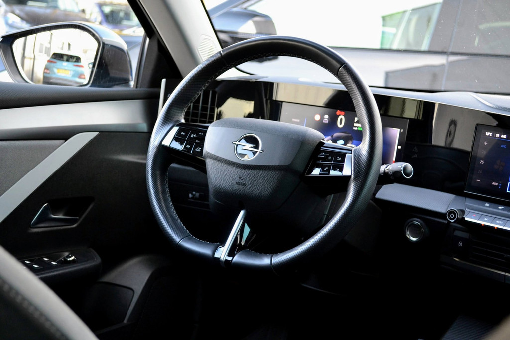 Opel Astra (R182XN) met abonnement