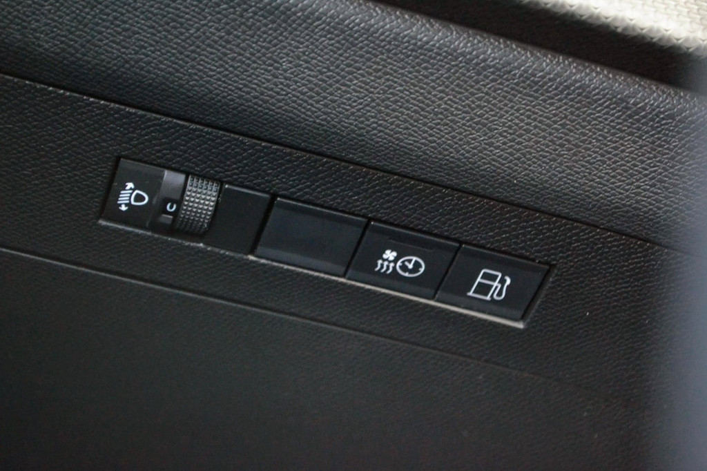 Opel Astra (R182XN) met abonnement