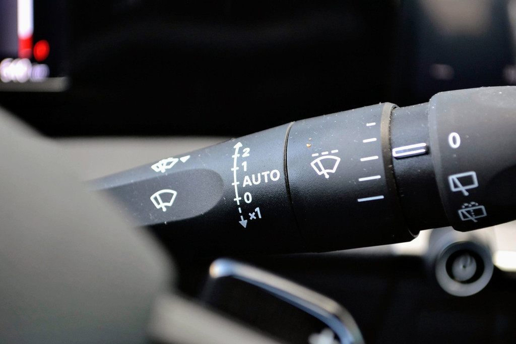 Opel Astra (R182XN) met abonnement