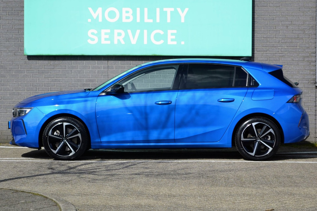 Opel Astra (R182XN) met abonnement