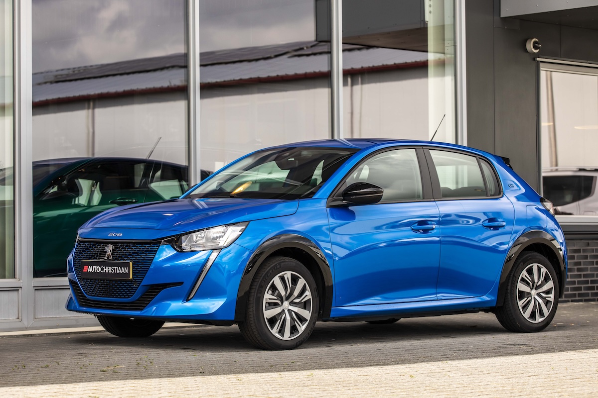 Peugeot e-208 (SHORTLEASE-E-208) met abonnement