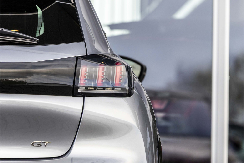 Peugeot e-208 (J360NN) met abonnement