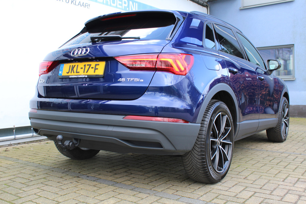 Audi Q3 (JKL17F) met abonnement