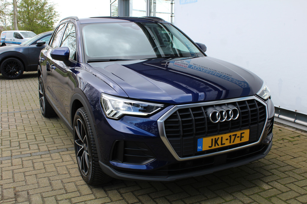 Audi Q3 (JKL17F) met abonnement
