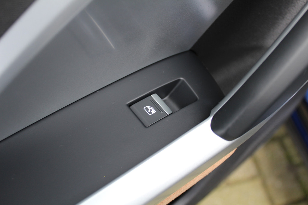 Audi Q3 (JKL17F) met abonnement