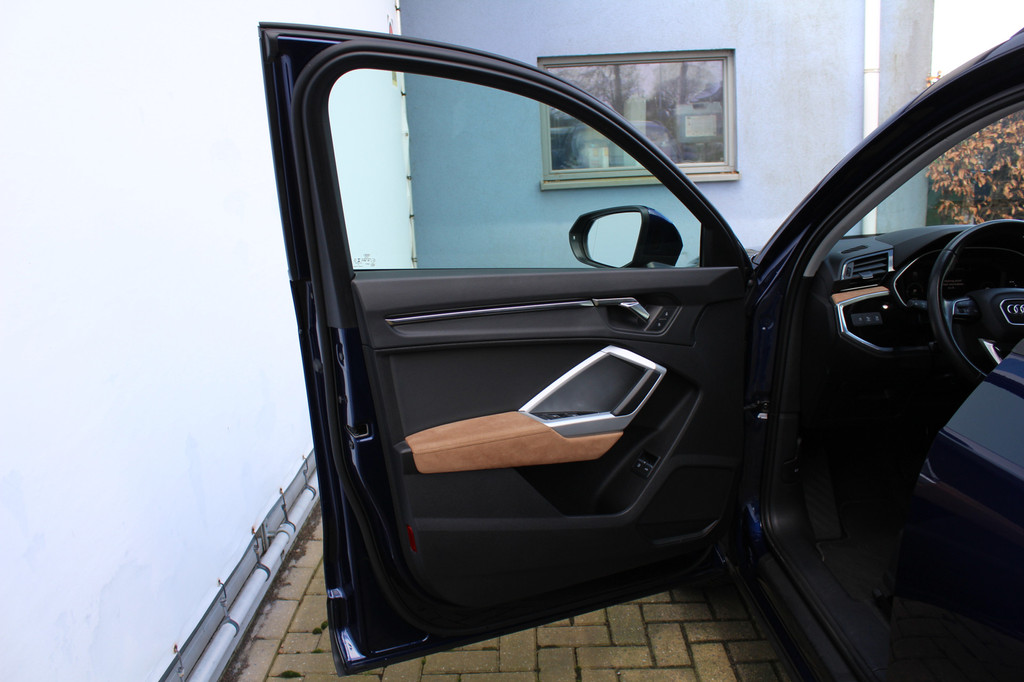 Audi Q3 (JKL17F) met abonnement