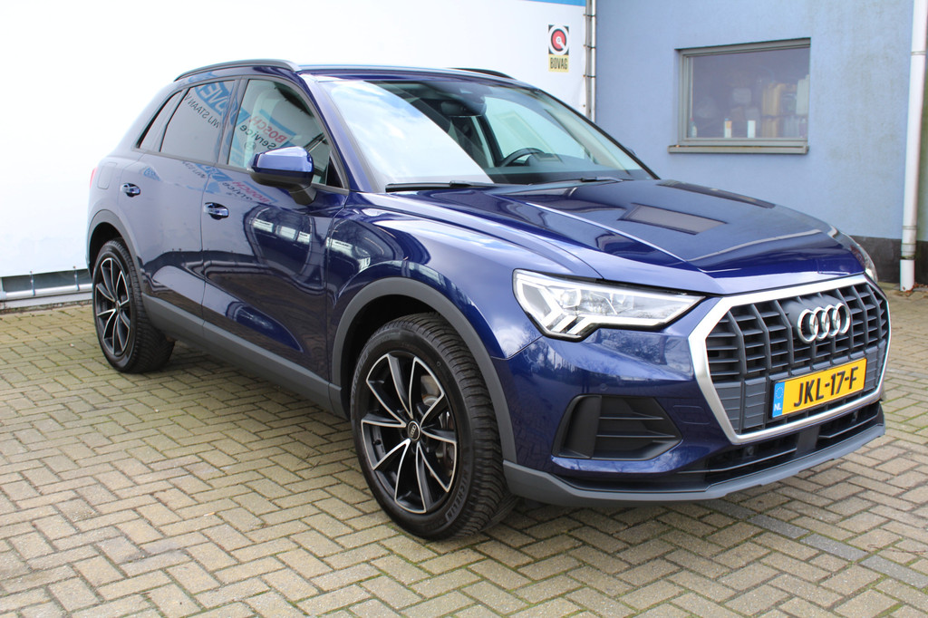 Audi Q3 (JKL17F) met abonnement