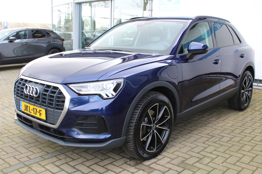Audi Q3 (JKL17F) met abonnement