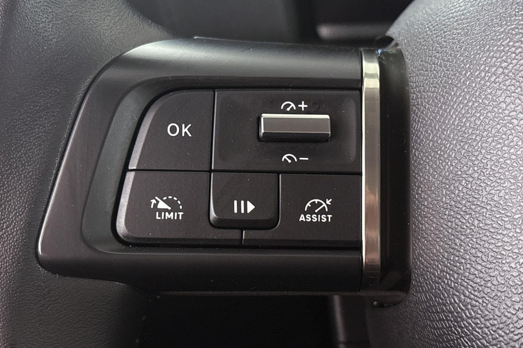 Citroën Ë-C4 (Z341RJ) met abonnement
