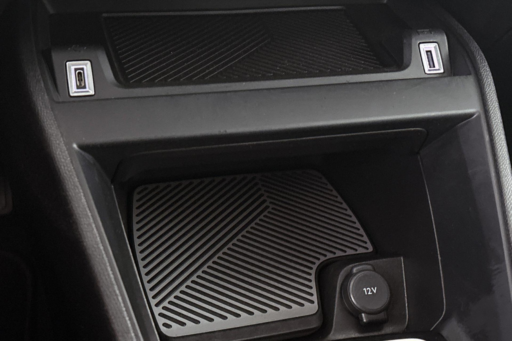 Citroën Ë-C4 (Z341RJ) met abonnement