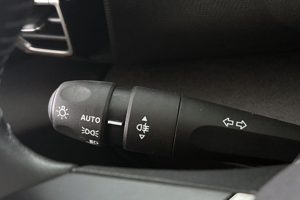 Citroën Ë-C4 (Z341RJ) met abonnement
