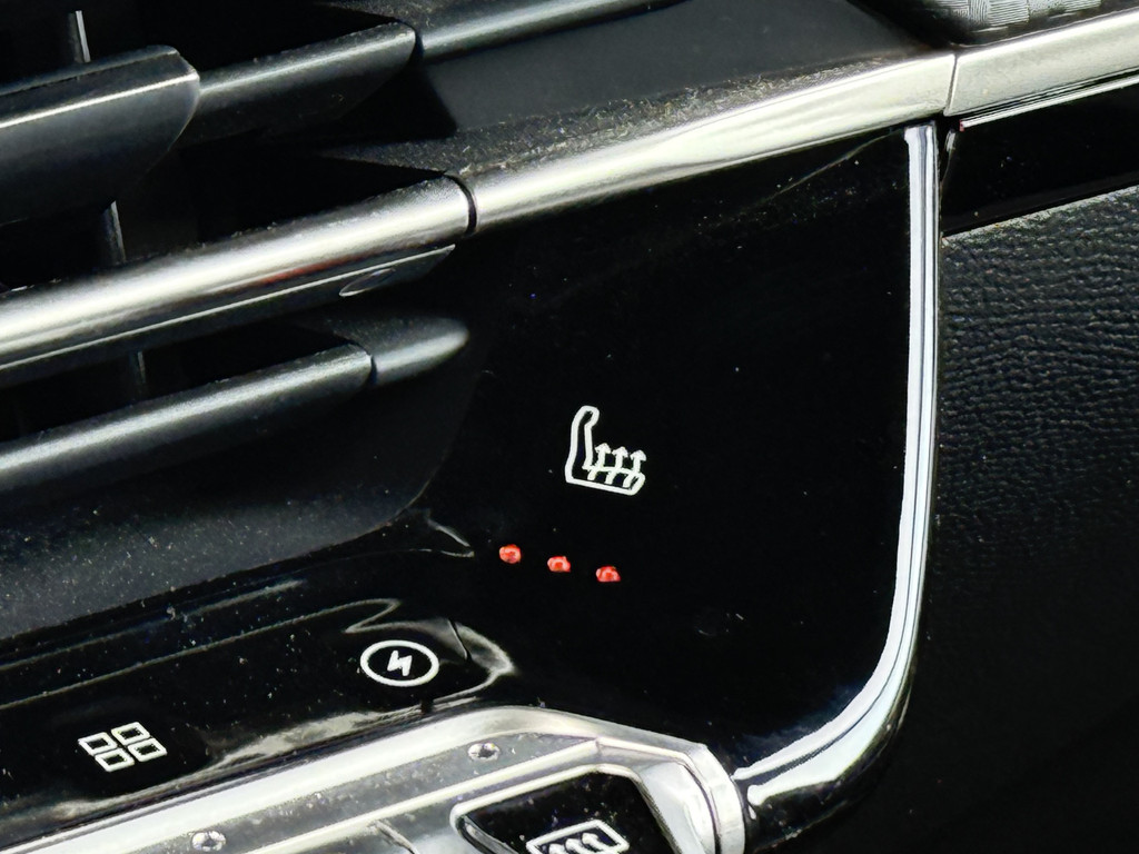Peugeot e-208 (S883LZ) met abonnement