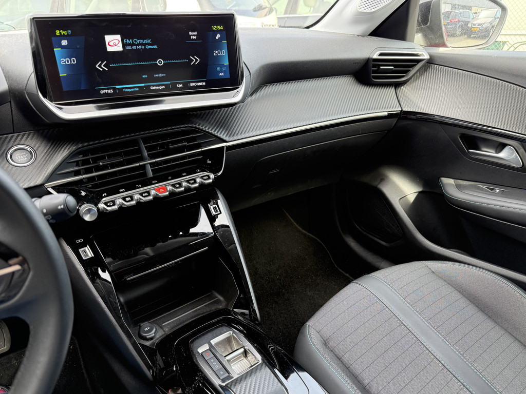 Peugeot e-208 (S883LZ) met abonnement