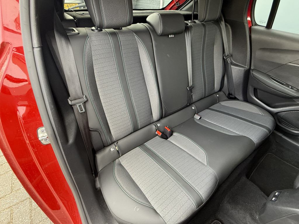 Peugeot e-208 (S883LZ) met abonnement