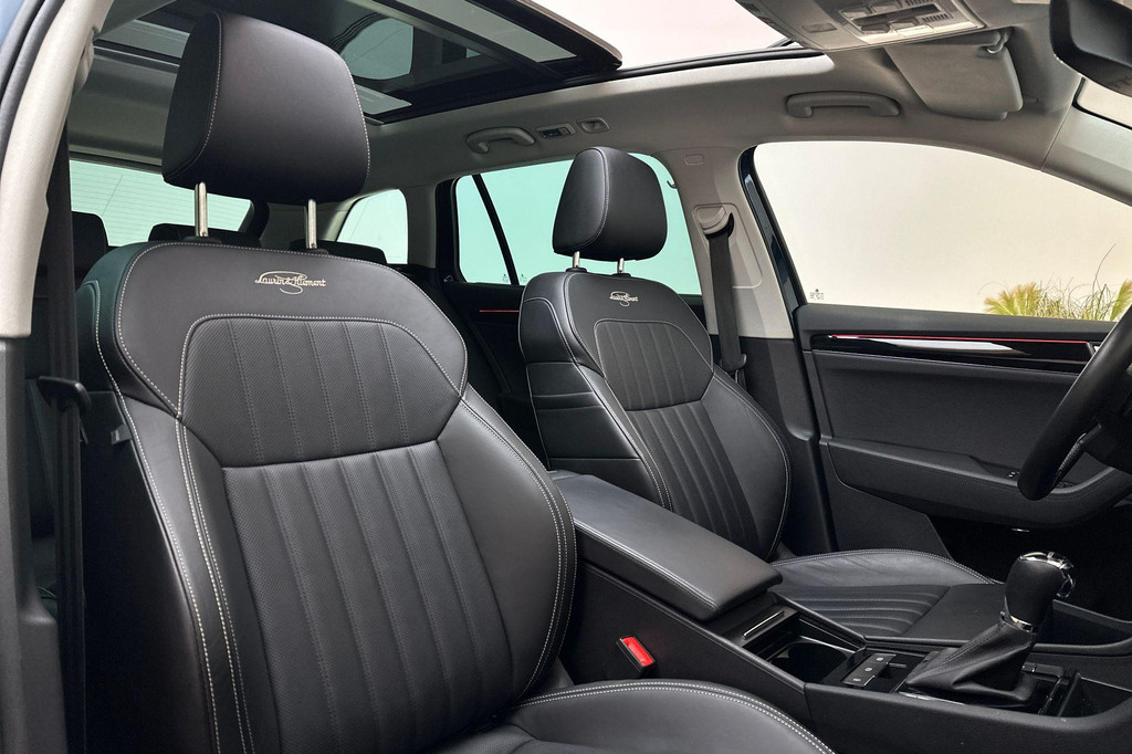 ŠKODA Superb (KDH16F) met abonnement