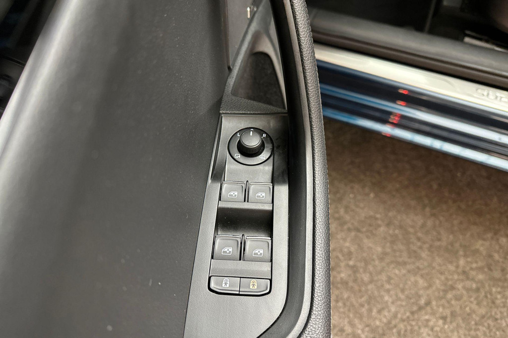 ŠKODA Superb (KDH16F) met abonnement