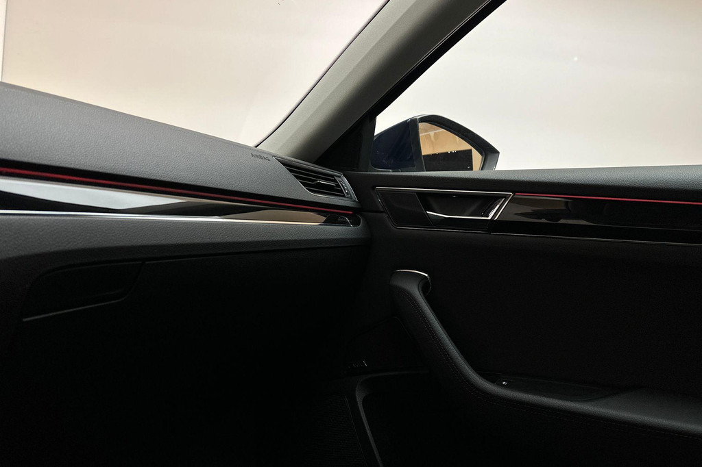 ŠKODA Superb (KDH16F) met abonnement