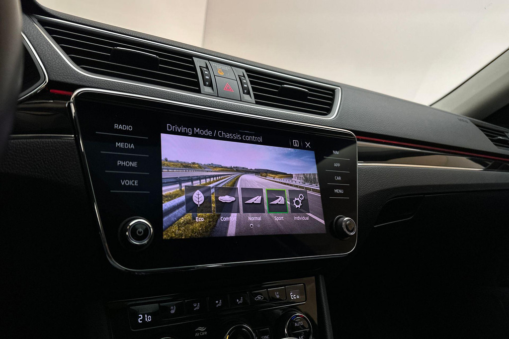 ŠKODA Superb (KDH16F) met abonnement