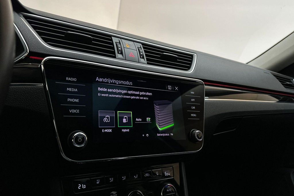 ŠKODA Superb (KDH16F) met abonnement