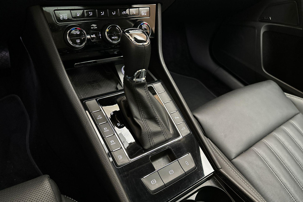 ŠKODA Superb (KDH16F) met abonnement