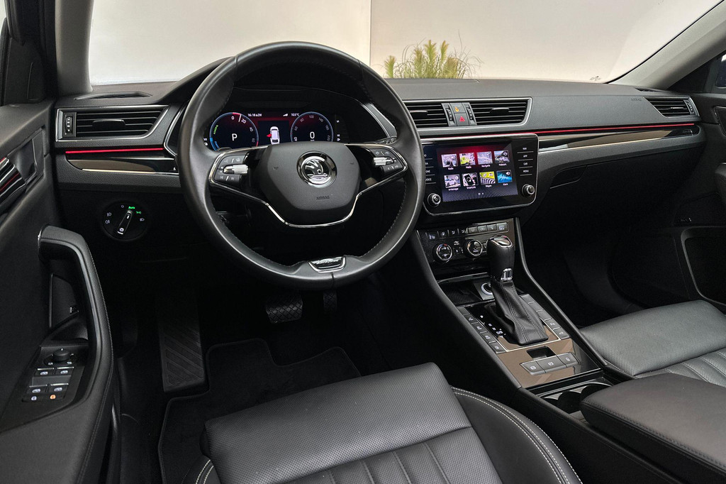 ŠKODA Superb (KDH16F) met abonnement