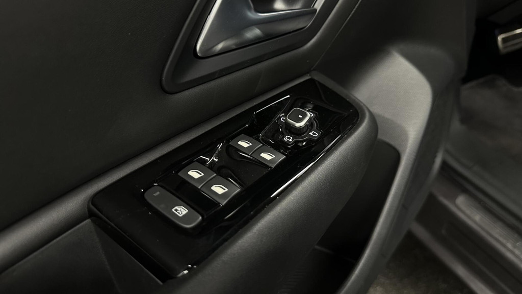 Citroën C5 X (T483DR) met abonnement