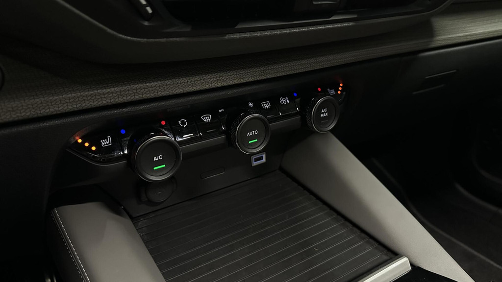 Citroën C5 X (T483DR) met abonnement