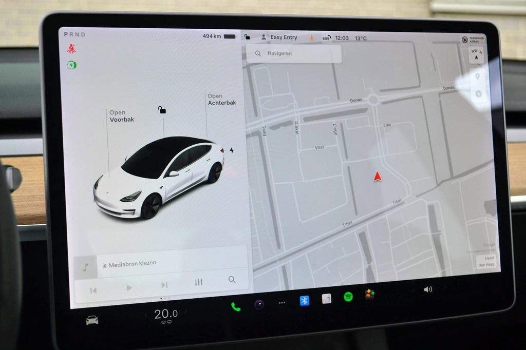 Tesla Model 3 AWD (K928FS) met abonnement
