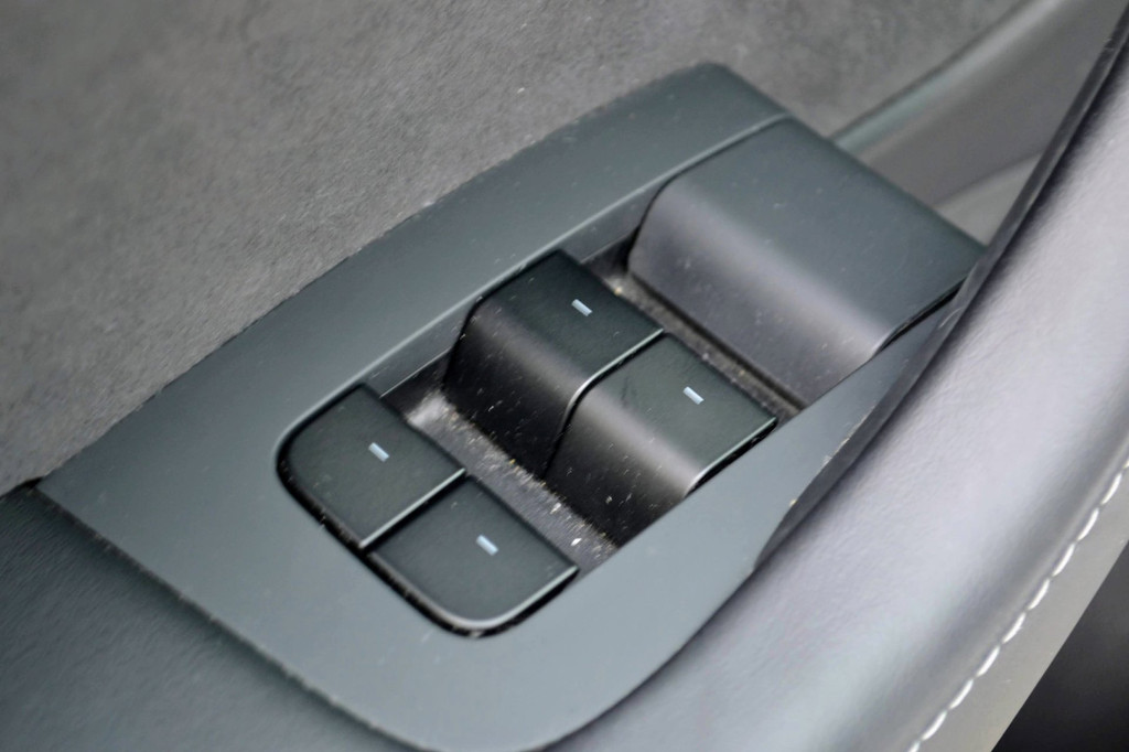 Tesla Model 3 AWD (K928FS) met abonnement