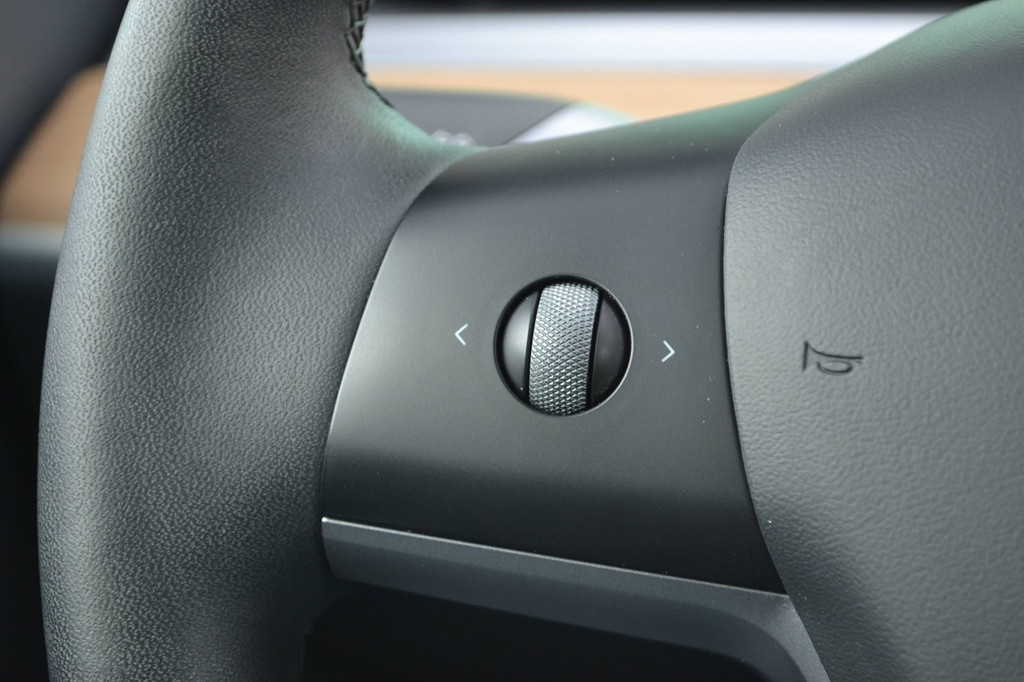 Tesla Model 3 AWD (K928FS) met abonnement