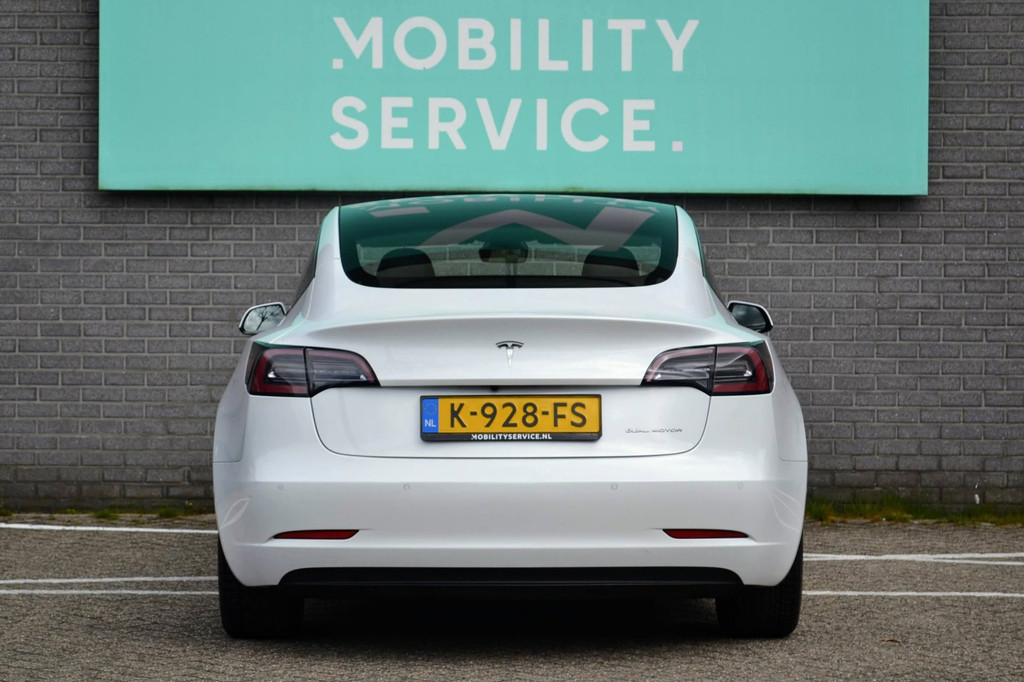 Tesla Model 3 AWD (K928FS) met abonnement
