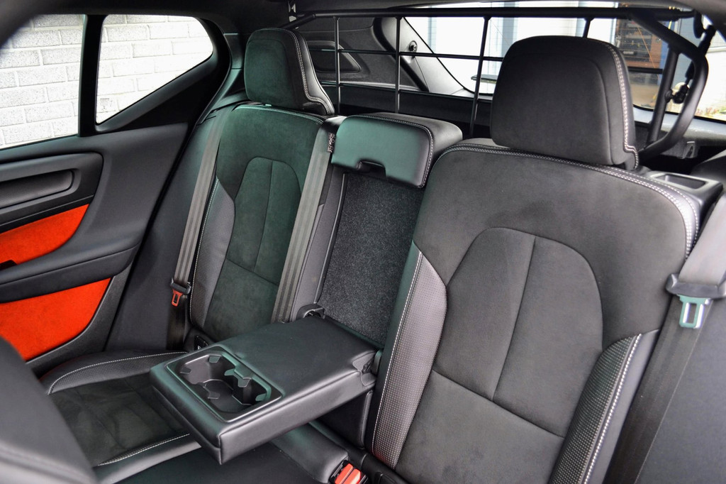 Volvo XC40 (K808FP) met abonnement