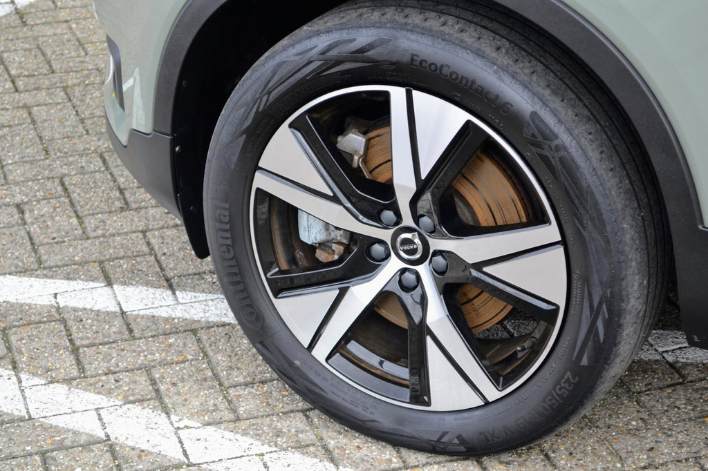 Volvo XC40 (K808FP) met abonnement