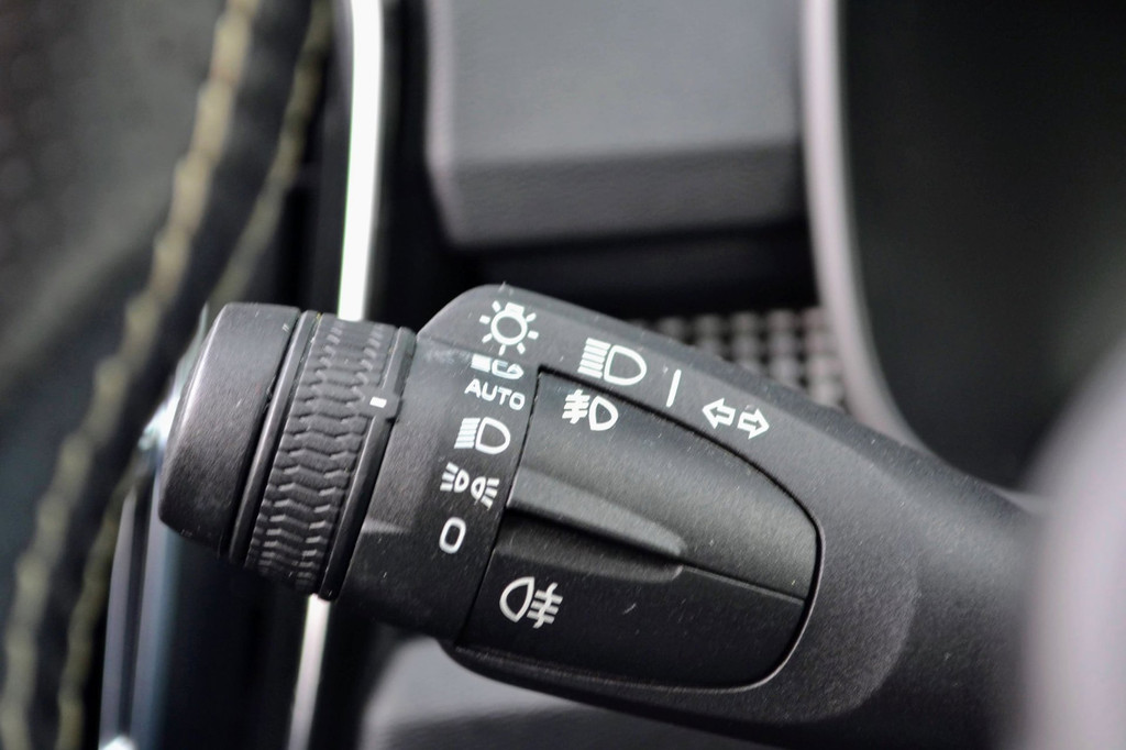 Volvo XC40 (K808FP) met abonnement