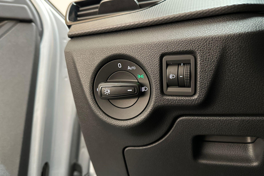 ŠKODA Kamiq (N856SN) met abonnement